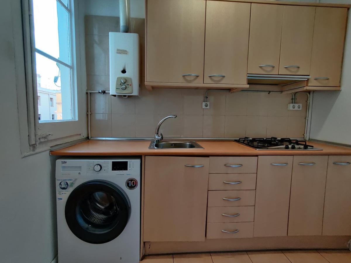 Cozy Apartment In Gracia Barcelona Bagian luar foto